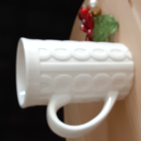 Bay Island 2020 White Cable Knit Textured Coffee Mug 12 oz - Picture 3 of 5